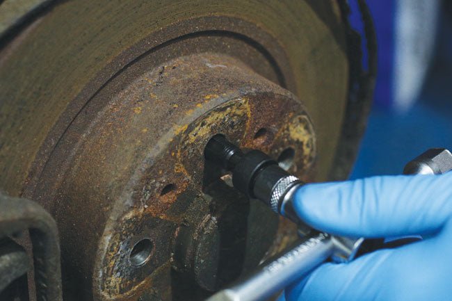 Laser Tools 6116 Wheel Internal Thread Kit Laser Tools