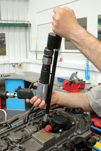 Laser Tools 6263 Diesel Injector Extractor with Air Hammer & Adaptors Laser Tools