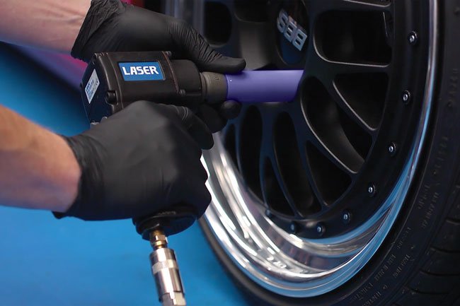 Laser Tools 6909 Alloy Wheel Nut Socket 19mm x 130mm Laser Tools