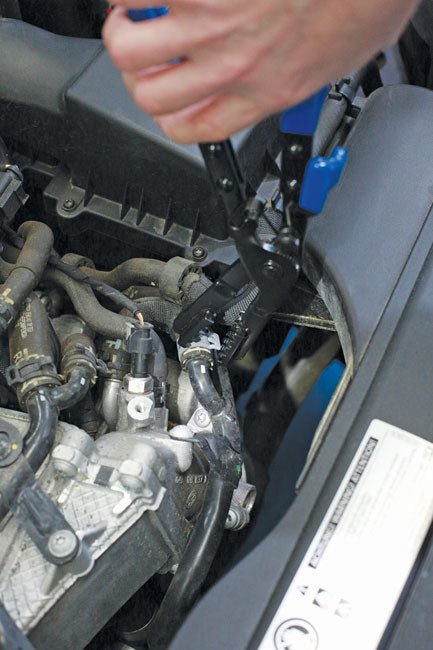 Laser Tools 7518 Hose Clamp Pliers - Angled 35Â° Laser Tools