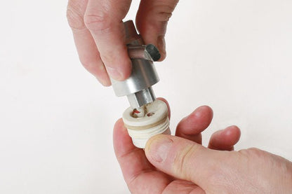 Laser Tools 7719 Drain Bung Tool for AdBlueÂ® Tank HGV 26mm Laser Tools