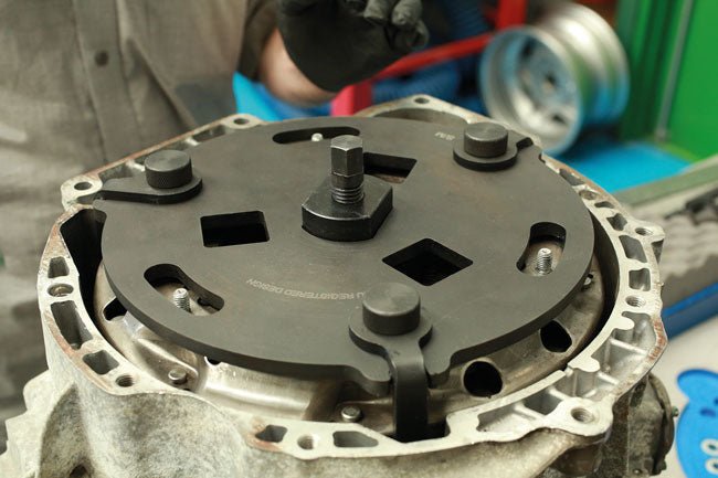 Laser Tools 7727 Dual Clutch Removal And Fitting Kit for Ford Laser Tools