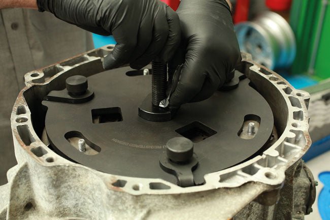 Laser Tools 7727 Dual Clutch Removal And Fitting Kit for Ford Laser Tools