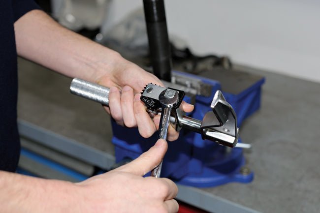 Laser Tools 7798 Universal Outside Thread Chaser Laser Tools