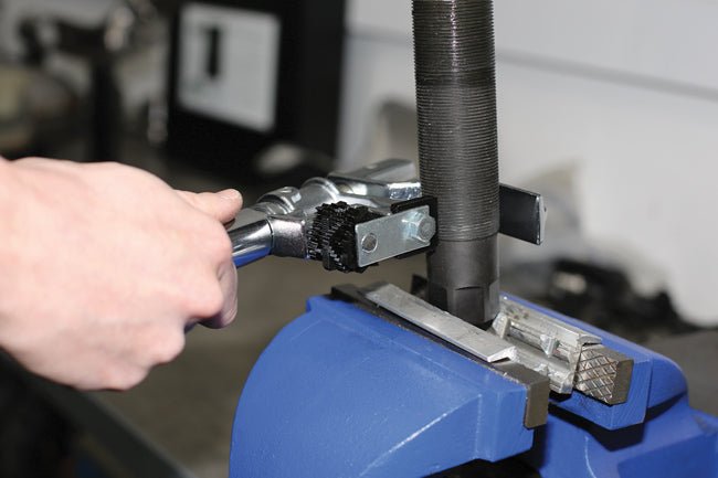 Laser Tools 7798 Universal Outside Thread Chaser Laser Tools