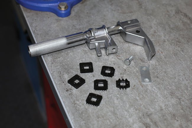 Laser Tools 7798 Universal Outside Thread Chaser Laser Tools