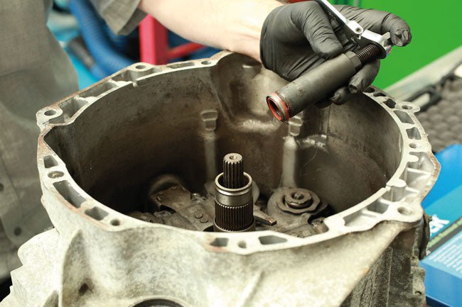 Laser Tools 7821 Dual Clutch Oil Seal Remover/Installer Set - for Ford Laser Tools