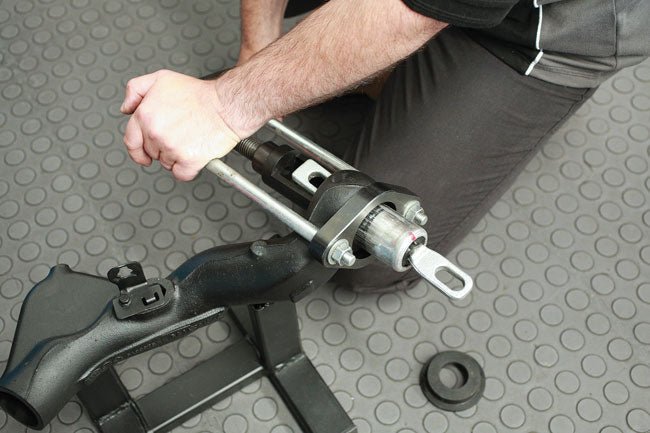 Laser Tools 7829 Rear Suspension Trailing Arm Bush Kit - for Vauxhall/Opel Laser Tools