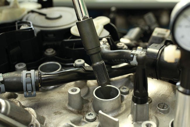 Laser Tools 7831 Thread Chaser M14 x 1.25mm â€“ Spark plug & BMW MINI Wheel Threads Laser Tools