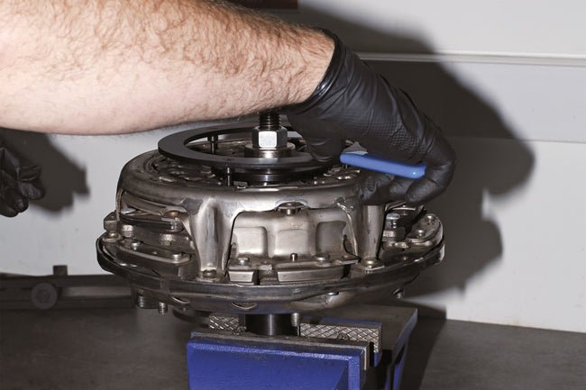 Laser Tools 8035 Dual Clutch Retractor Kit - for Ford Powershift Laser Tools