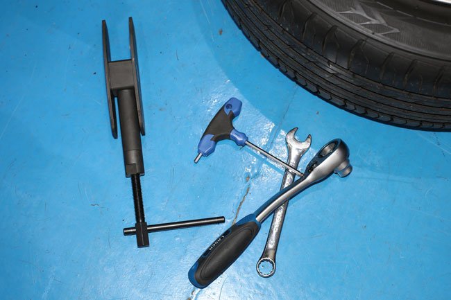 Laser Tools 8092 Brake Caliper Spreader, Hydraulic Laser Tools