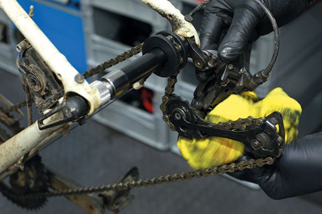 Laser Tools 8200 LTR Chain Keeper Tool, Thru Axle Laser Tools