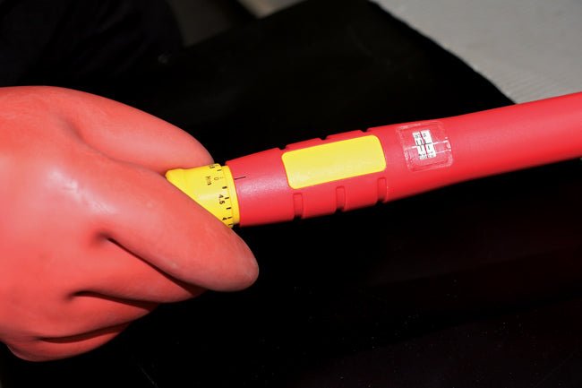 Laser Tools 8321 VDE Insulated Torque Wrench 3/8"D 10-60Nm Laser Tools