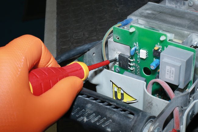 Laser Tools 8387 VDE Insulated Screwdriver Set 2pc Laser Tools