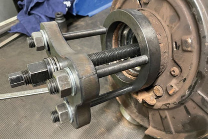 Laser Tools 8446 Rear Wheel Bearing Service Kit for Mercedes-Benz Viano & Vito Vans Laser Tools