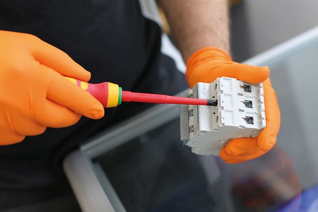 Laser Tools 8449 Phillips Insulated Screwdriver Ph3 x 150mm Laser Tools