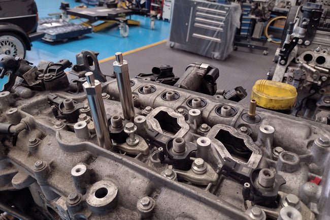 Laser Tools 8504 Diesel Injector Puller Kit - for Renault 2.0L Diesel Laser Tools