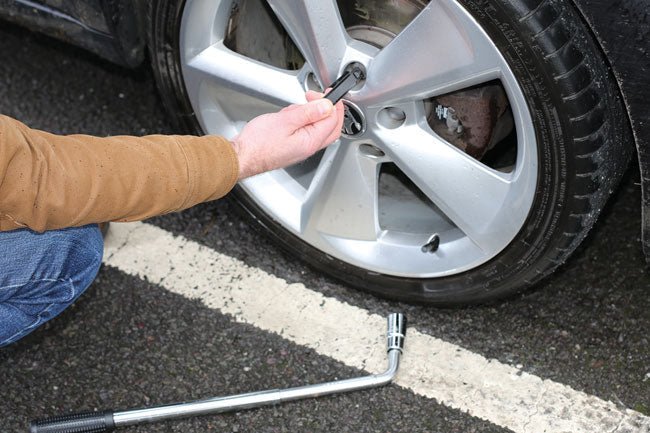 Laser Tools 8574 Wheel Nut Cap Removal Tool For VW Group Laser Tools