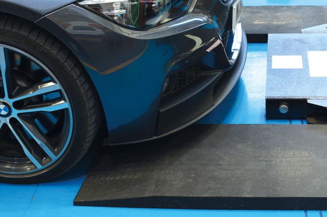 Laser Tools 8671 Rubber Ramp for Scissor Lifts â€“ 50mm Rise Laser Tools