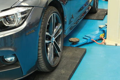 Laser Tools 8671 Rubber Ramp for Scissor Lifts â€“ 50mm Rise Laser Tools