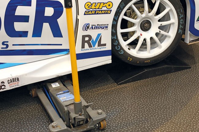 Laser Tools 8672 Ramp for Scissor Lifts â€“ 80mm Rise Laser Tools