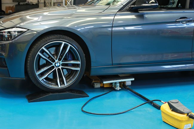 Laser Tools 8672 Ramp for Scissor Lifts â€“ 80mm Rise Laser Tools