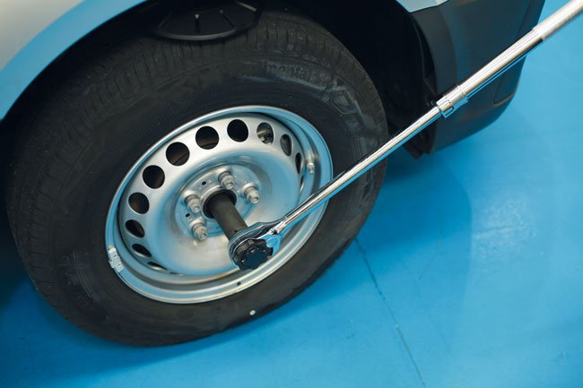 Laser Tools 8792 Extendable Ratchet Handle 1"D Laser Tools