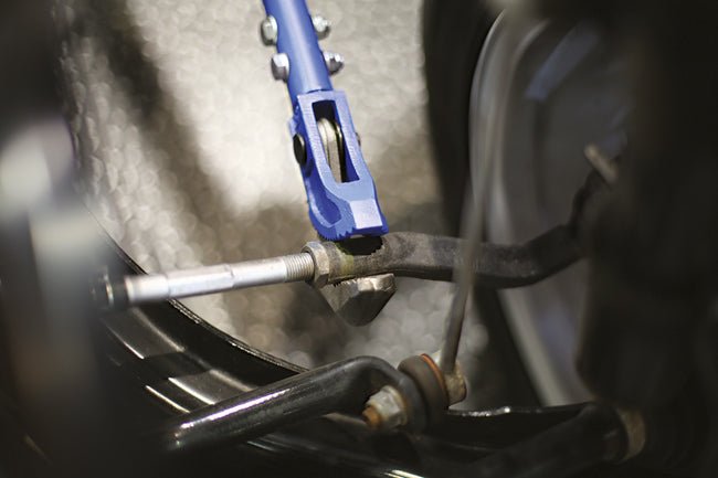 Laser Tools 8828 Track Rod Adjusting Wrench 690mm Laser Tools