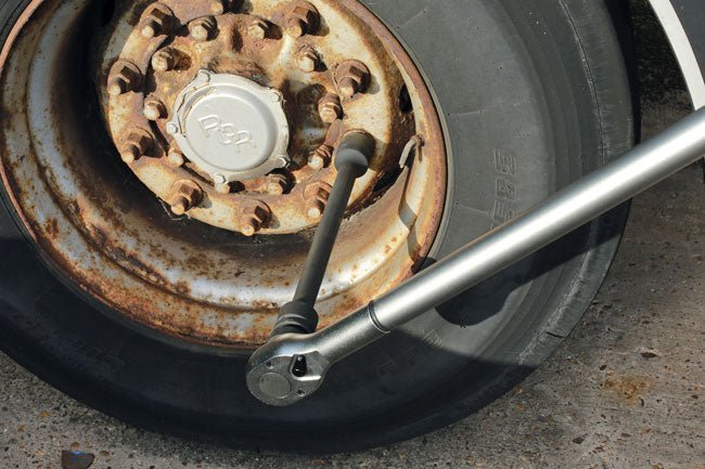 Laser Tools 8960 Torque Wrench 1"D 480-1500Nm Laser Tools