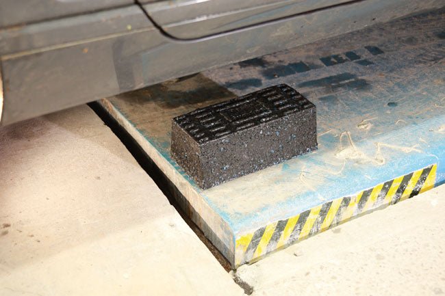 Laser Tools 9062 Universal Lifting Pad for Short Platform Lifts - 200 x 100 x 70mm - 1pc Laser Tools