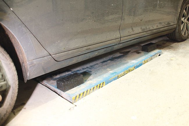 Laser Tools 9062 Universal Lifting Pad for Short Platform Lifts - 200 x 100 x 70mm - 1pc Laser Tools