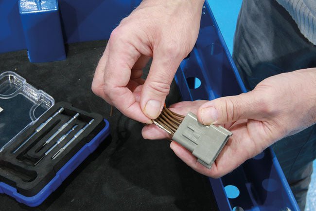 Laser Tools 9130 Connector Terminal Removal Kit for HGV - 6pc Laser Tools