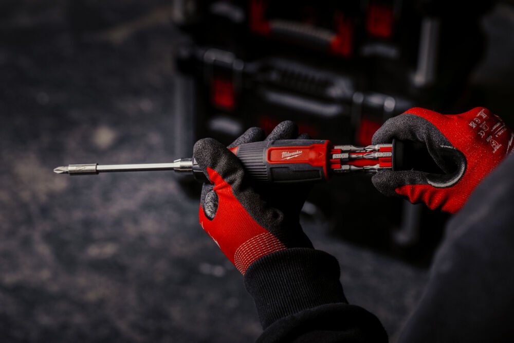 Milwaukee 4932480582 14 in 1 Precision Rachet Multi-Bit Screwdriver Set Milwaukee