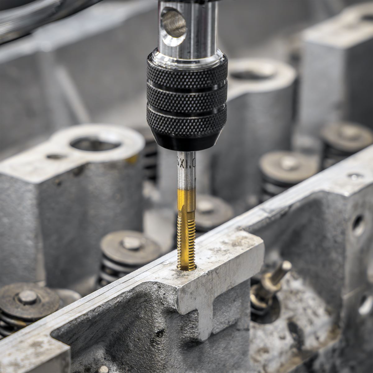 Sealey AK3046 Premier Metric & Imperial Titanium Coated Hexagonal Tap & Die Set 46pc Sealey