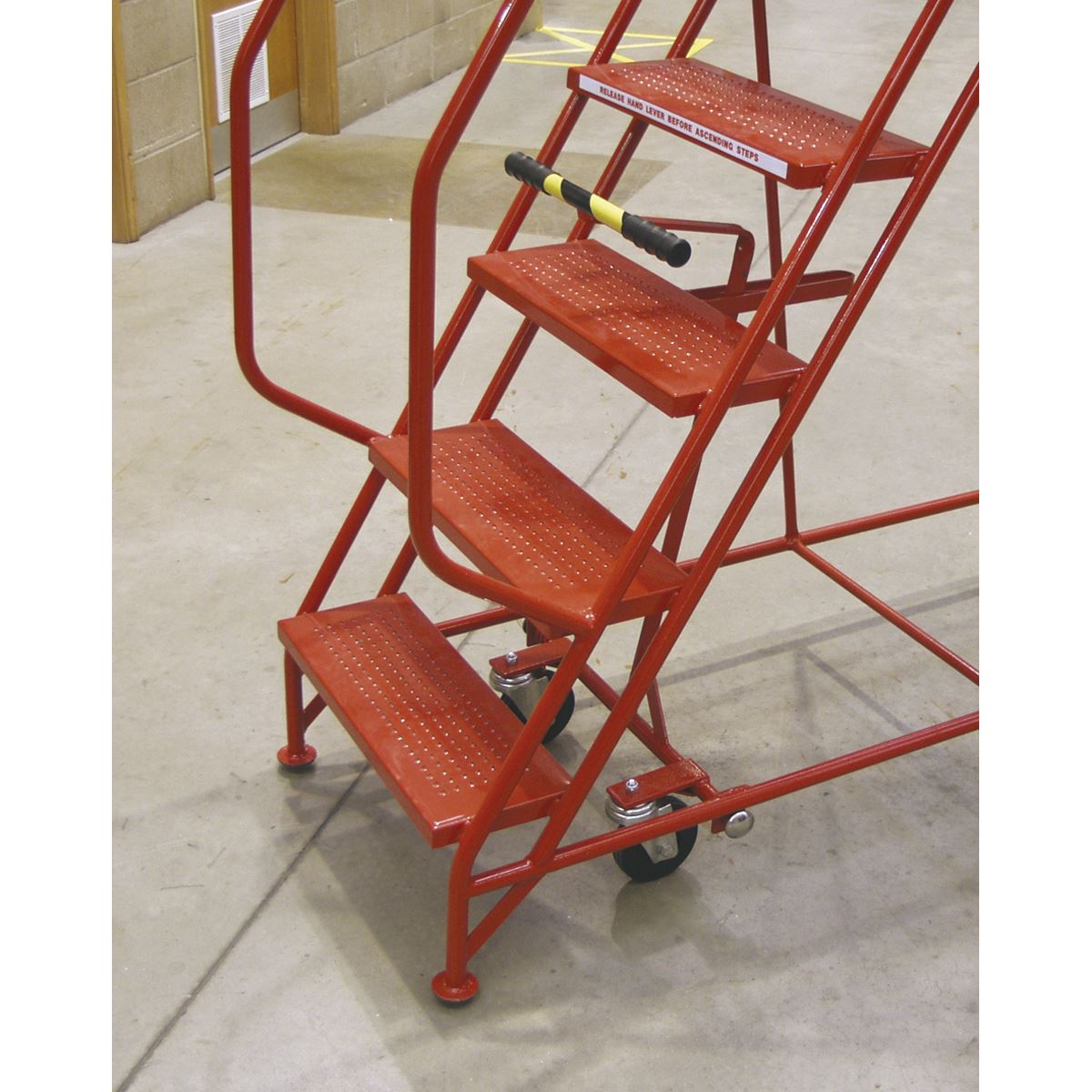 Sealey MSS10 Mobile Safety Steps 10-Tread Sealey
