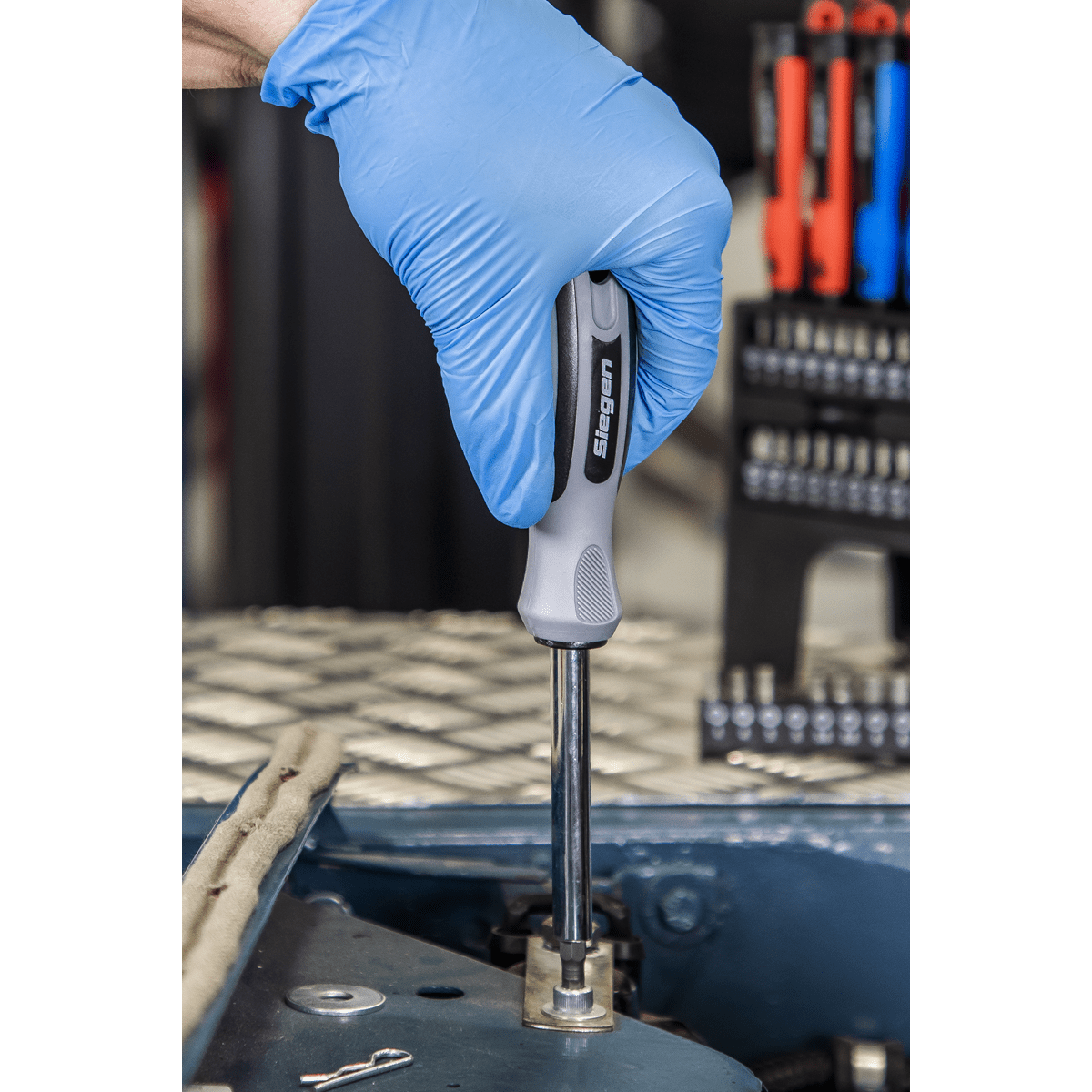 Siegen S01248 Screwdriver Bit & Nut Driver Set 100pc Sealey