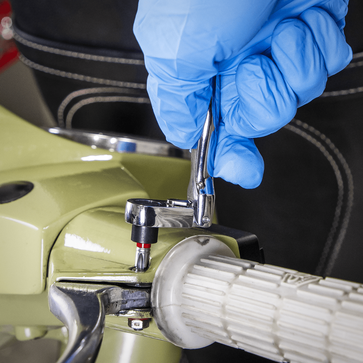 Siegen S01253 Micro Flexi-Head Ratchet Bit Driver 1/4"Hex Sealey