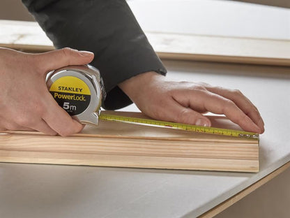 Stanley PowerLock Classic Pocket Tape 5m Width 19mm Metric only STA033552 Stanley