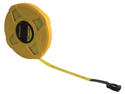 Stanley Closed Case Fibreglass Long Tape 30m/100ft Width 13mm STA034262 Stanley