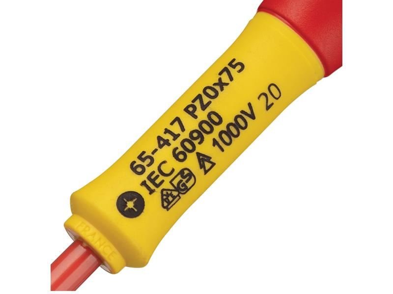 Stanley FatMax VDE Insulated Screwdriver Pozidriv Tip PZ0 x 75mm STA065417 Stanley