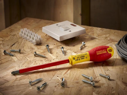 Stanley FatMax VDE Insulated Screwdriver Pozidriv Tip PZ2 x 125mm STA065419 Stanley