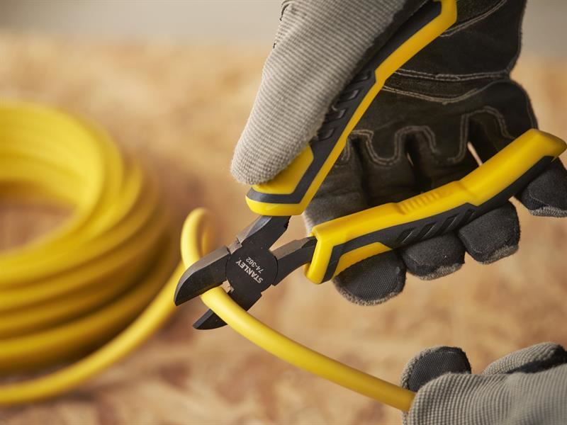 Stanley ControlGrip Diagonal Cutting Pliers 150mm 6in STA074362 Stanley