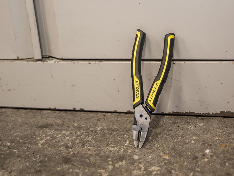 Stanley FatMax 5-in-1 Diagonal Pliers 180mm 7in STA075468 Stanley