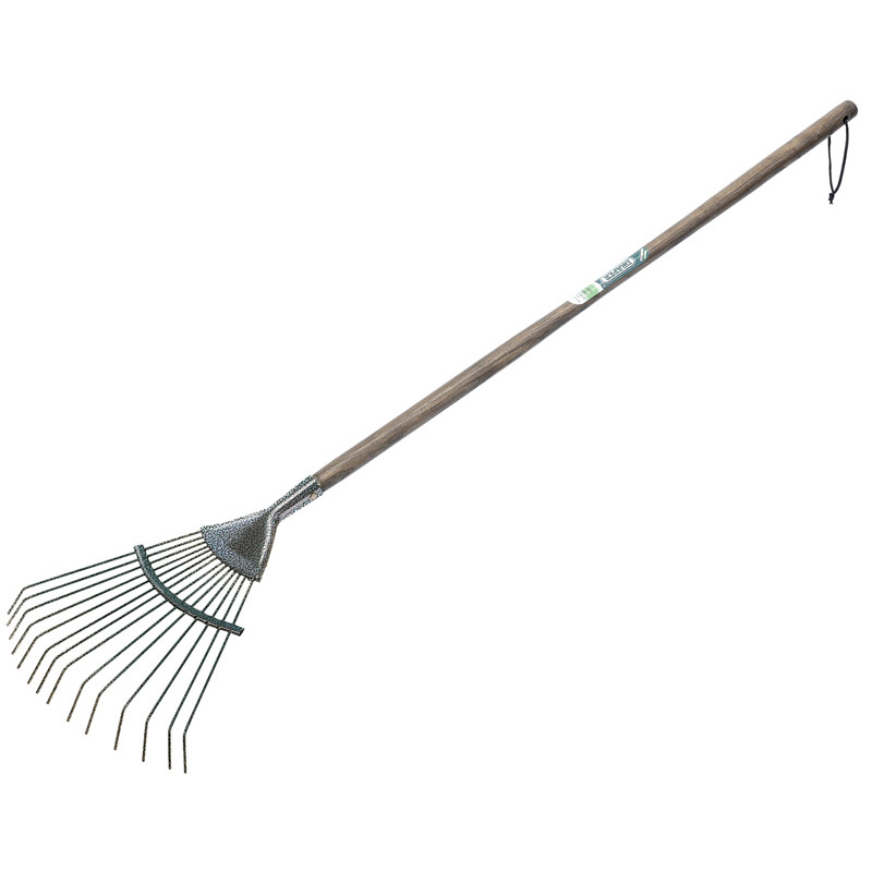 Draper Young Gardener Lawn Rake with Ash Handle 20688 | McCormick Tools